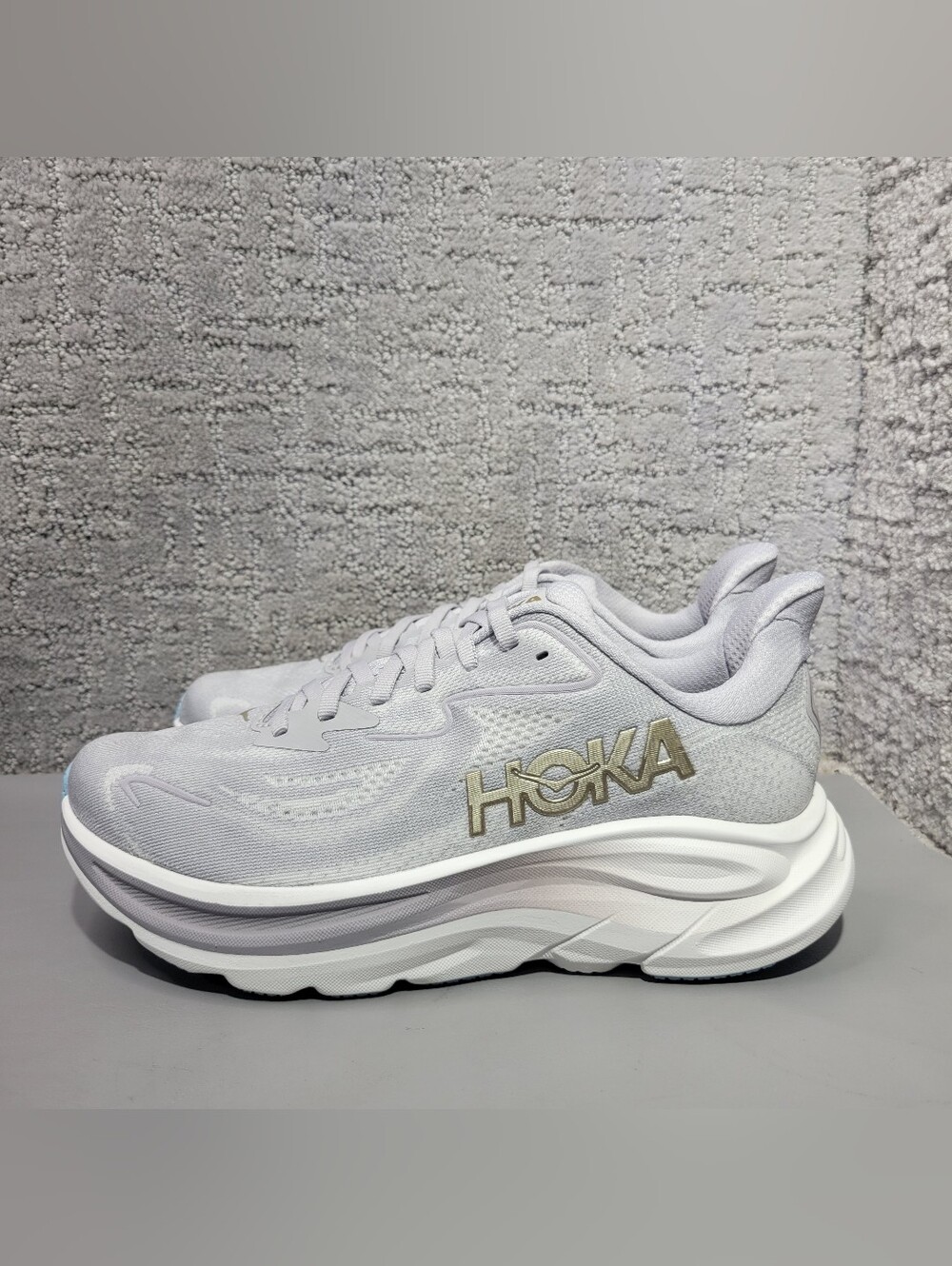 Hoka One One Clifton 10 Womens Size US 7.5B Ash Gray/Foggy Gray Athletic Shoes - Picture 10 of 15